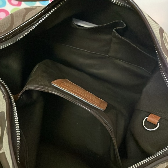 Excellent Condition Coach Shoulder Bag! - Picture 5 of 5